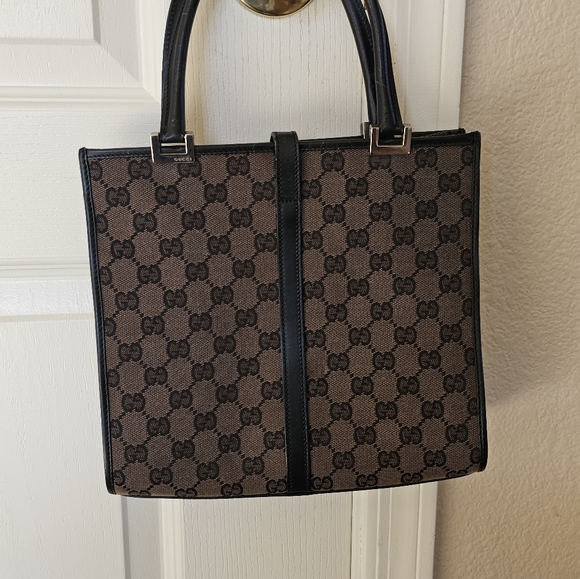 Gucci women’s handle bag - Picture 9 of 13
